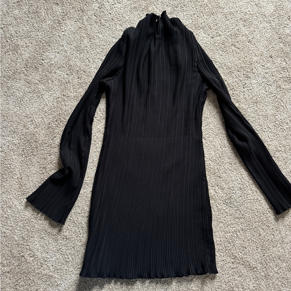 NA-KD Black Pleated Top